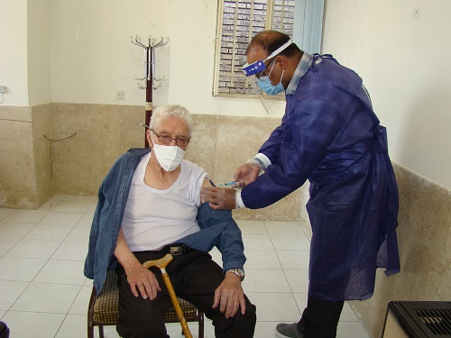 آغاز مرحله دوم واکسیناسیون کرونا در شهرستان آباده